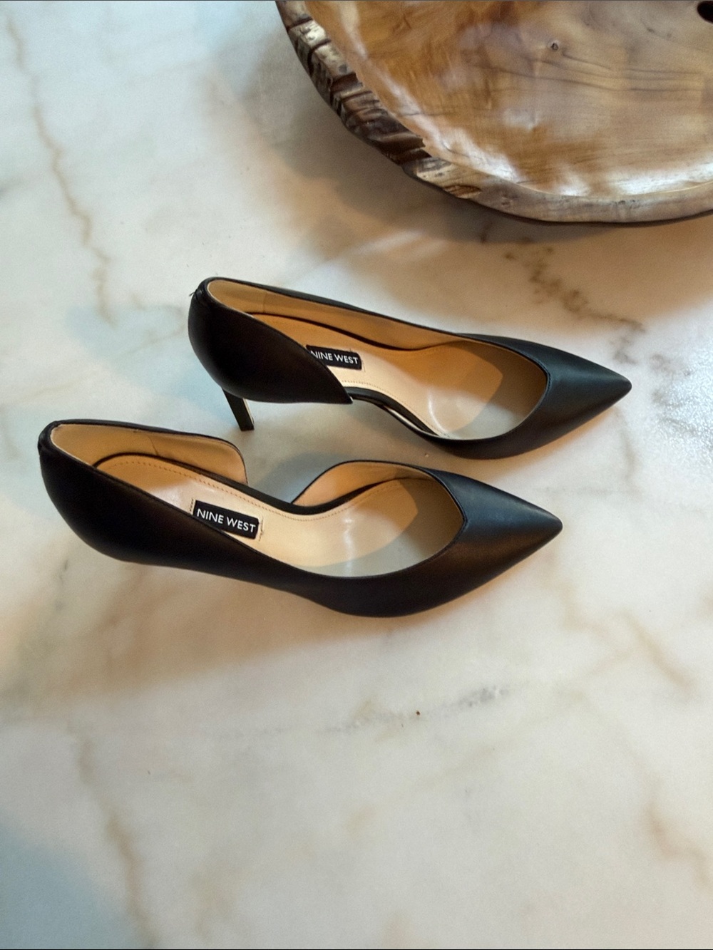 Nine West Black Pointed Toe Heel Pumps - Picture 4 of 9